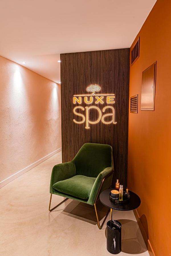 Hostellerie Cedre & Spa Beaune Hotel